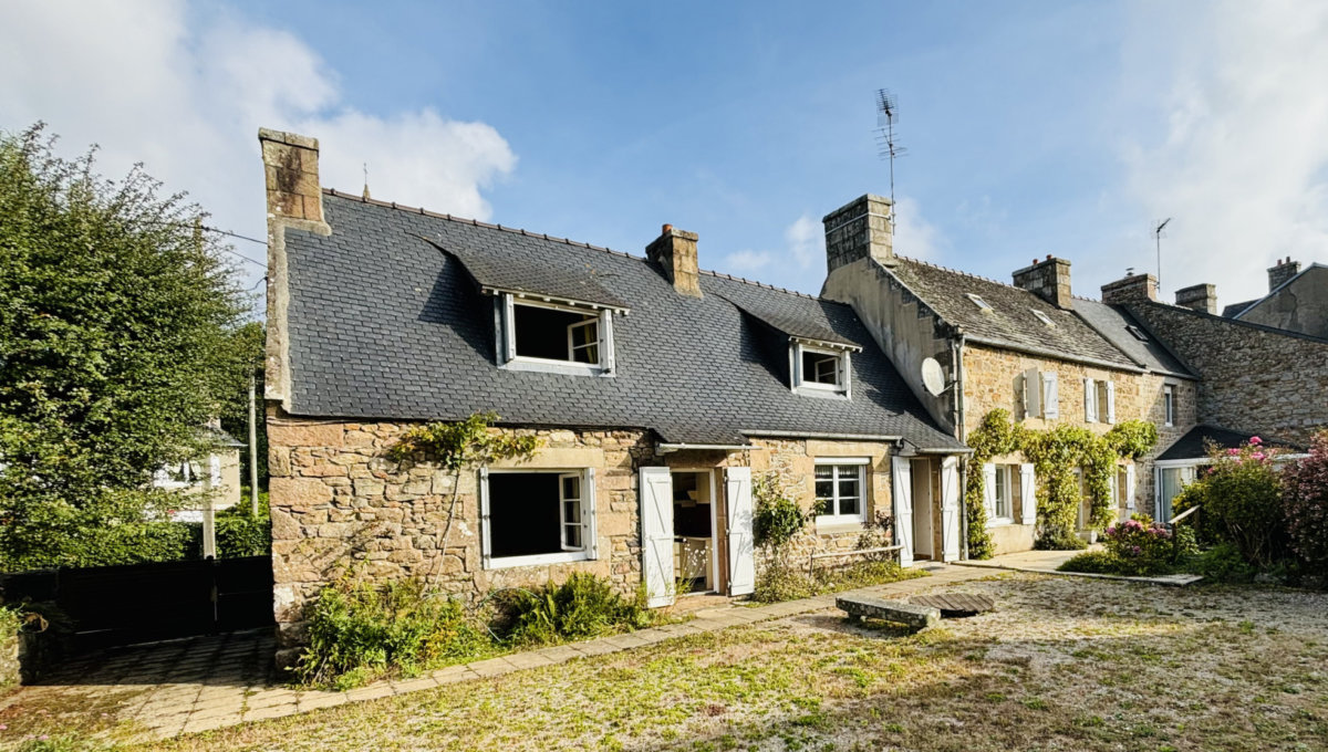 TREBEURDEN : MAGNIFIQUE MAISON EN PIERRE PROCHE COMMODITE Maison Vente